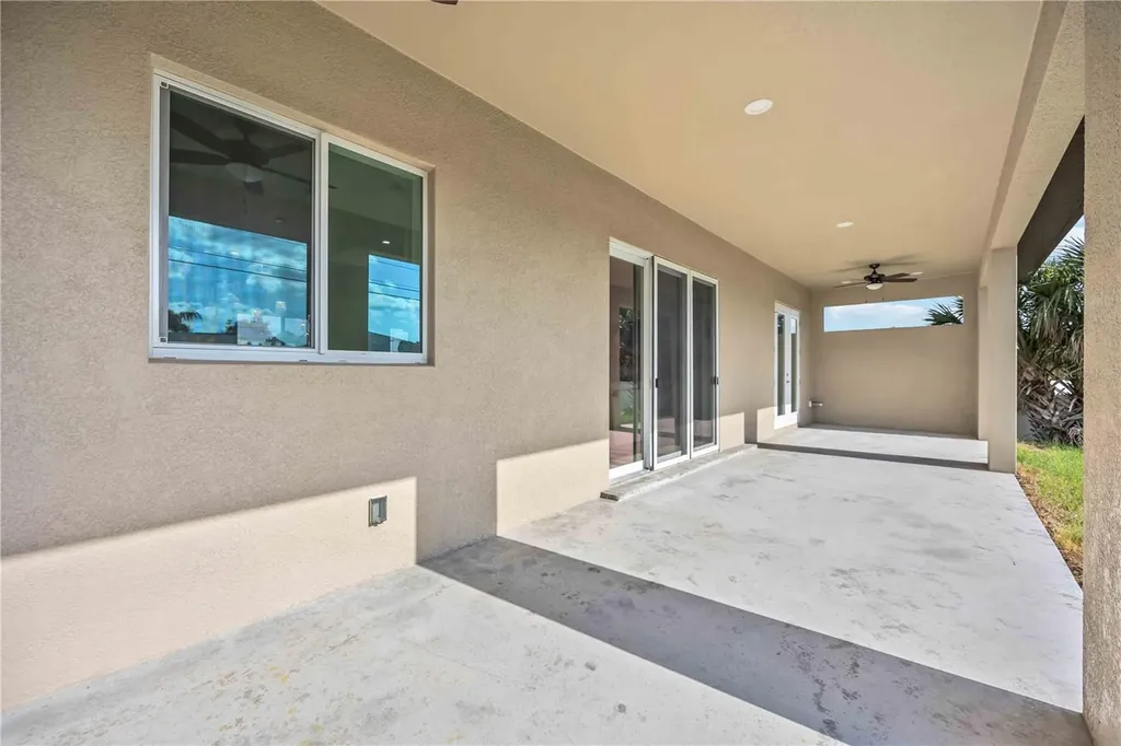6146 Grandeur Street Englewood FL 34224