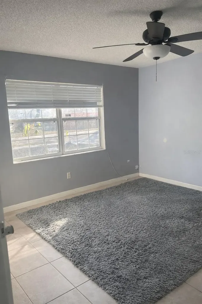 4912 E Serena Drive Tampa FL 33617