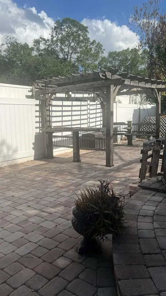 4912 E Serena Drive Tampa FL 33617