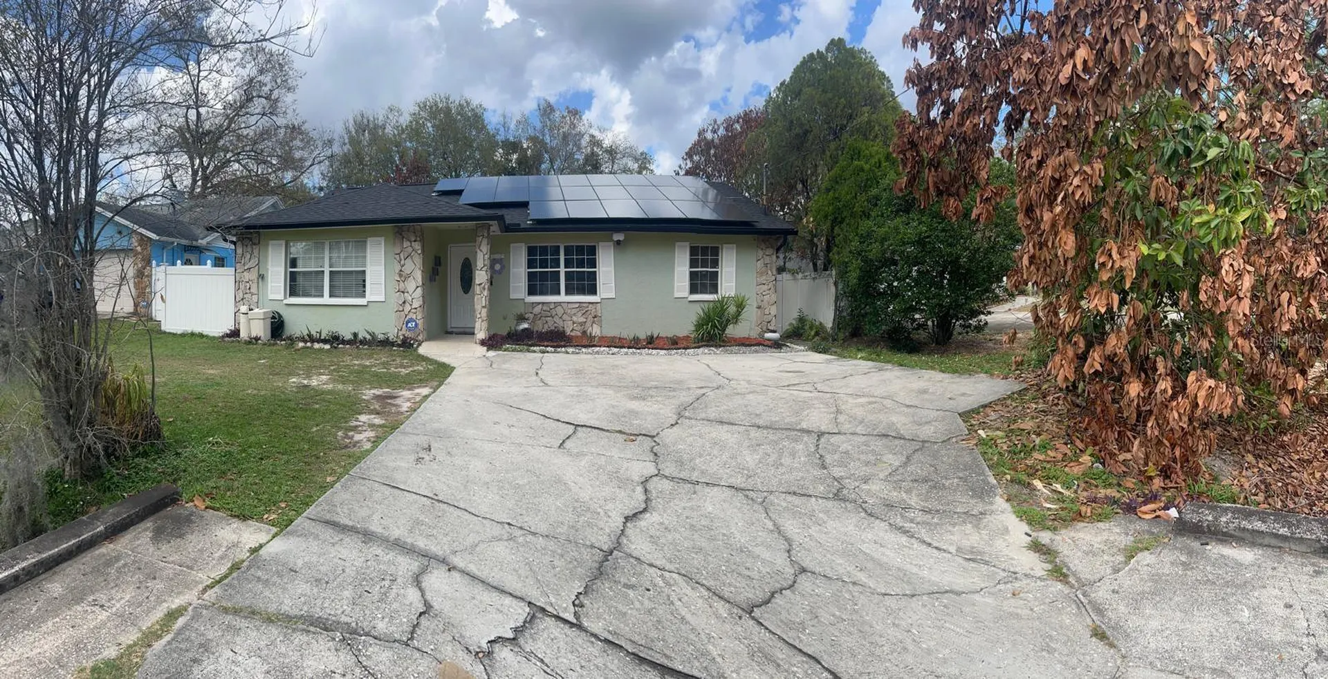 4912 E Serena Drive Tampa FL 33617