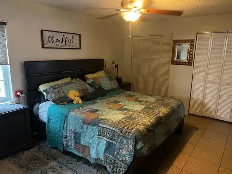 4912 E Serena Drive Tampa FL 33617