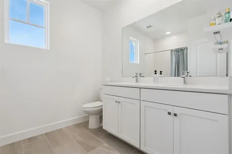 7573 Estuary Lake Loop Celebration FL 34747