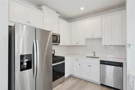 7573 Estuary Lake Loop Celebration FL 34747