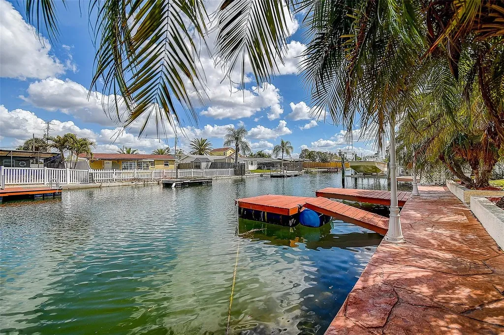 13706 Britton Drive Hudson FL 34667