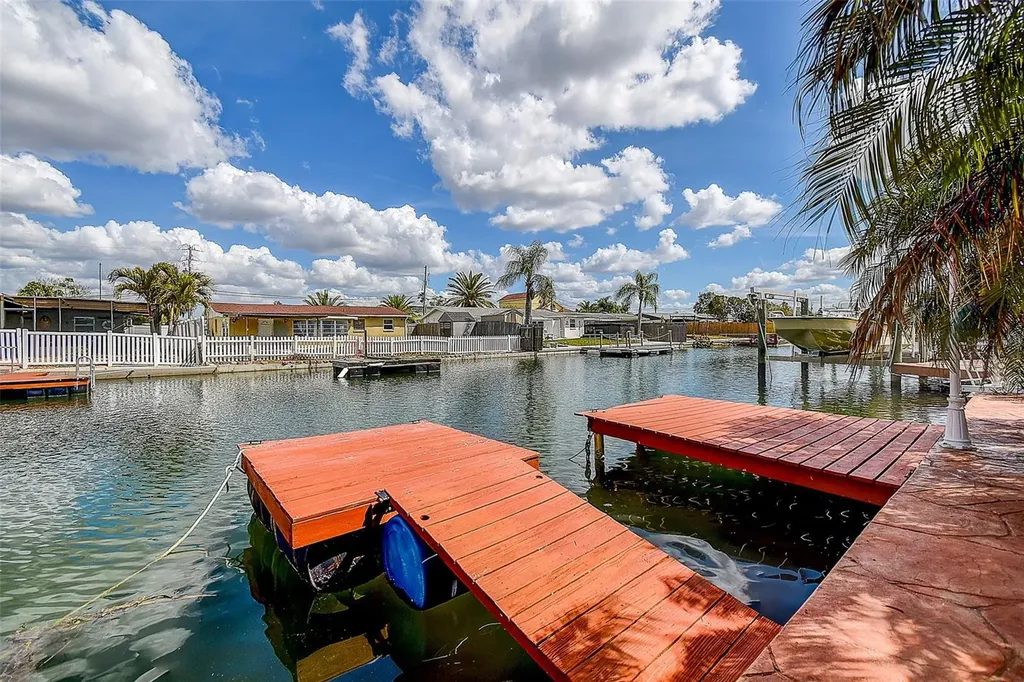 13706 Britton Drive Hudson FL 34667