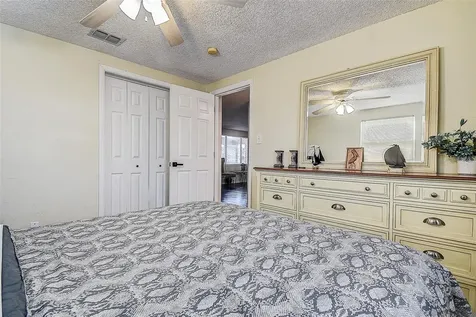 13706 Britton Drive Hudson FL 34667