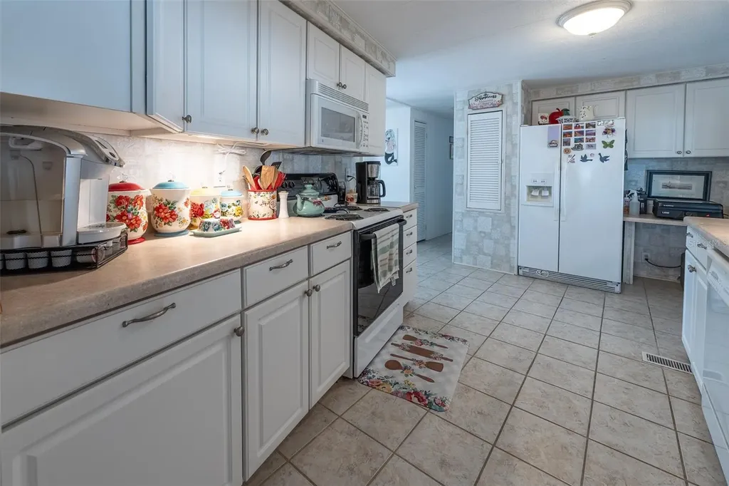 15070 SE 104th Court Summerfield FL 34491