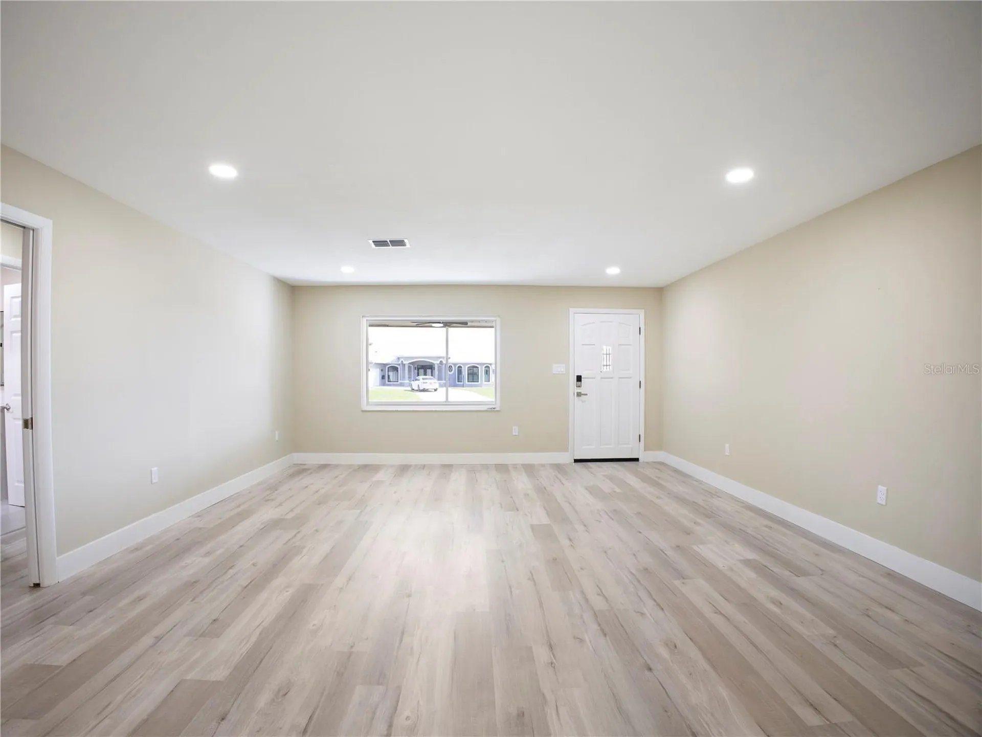 196 W Lake Damon Drive Avon Park FL 33825