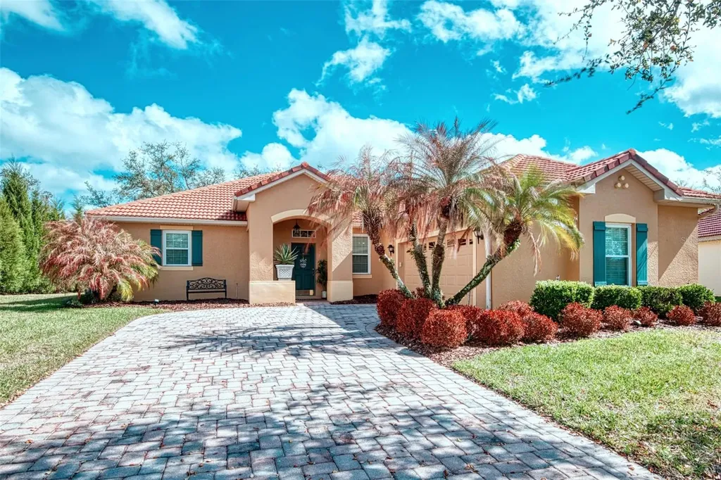 93 Oak Leaf Drive Poinciana FL 34759