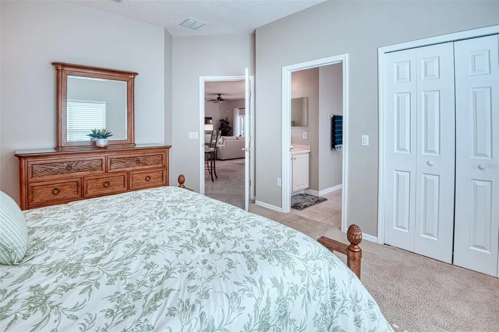 93 Oak Leaf Drive Poinciana FL 34759