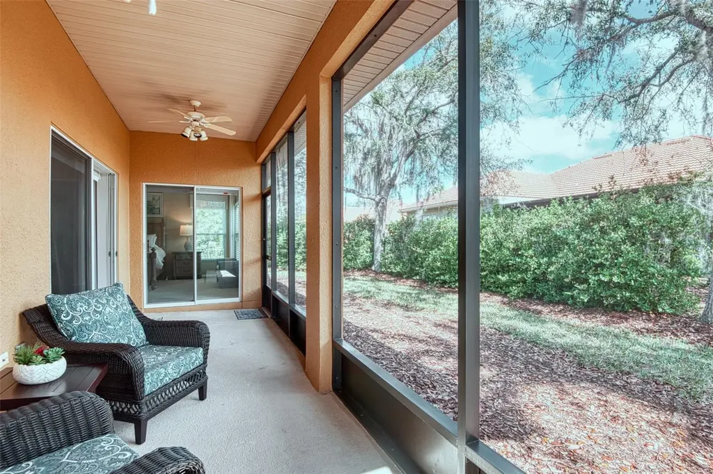 93 Oak Leaf Drive Poinciana FL 34759