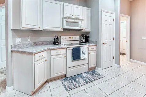 93 Oak Leaf Drive Poinciana FL 34759