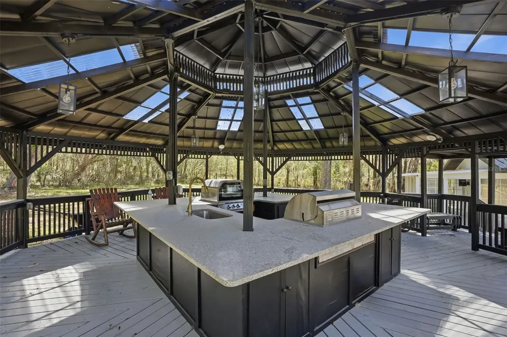 15458 Snow Memorial Highway Brooksville FL 34601