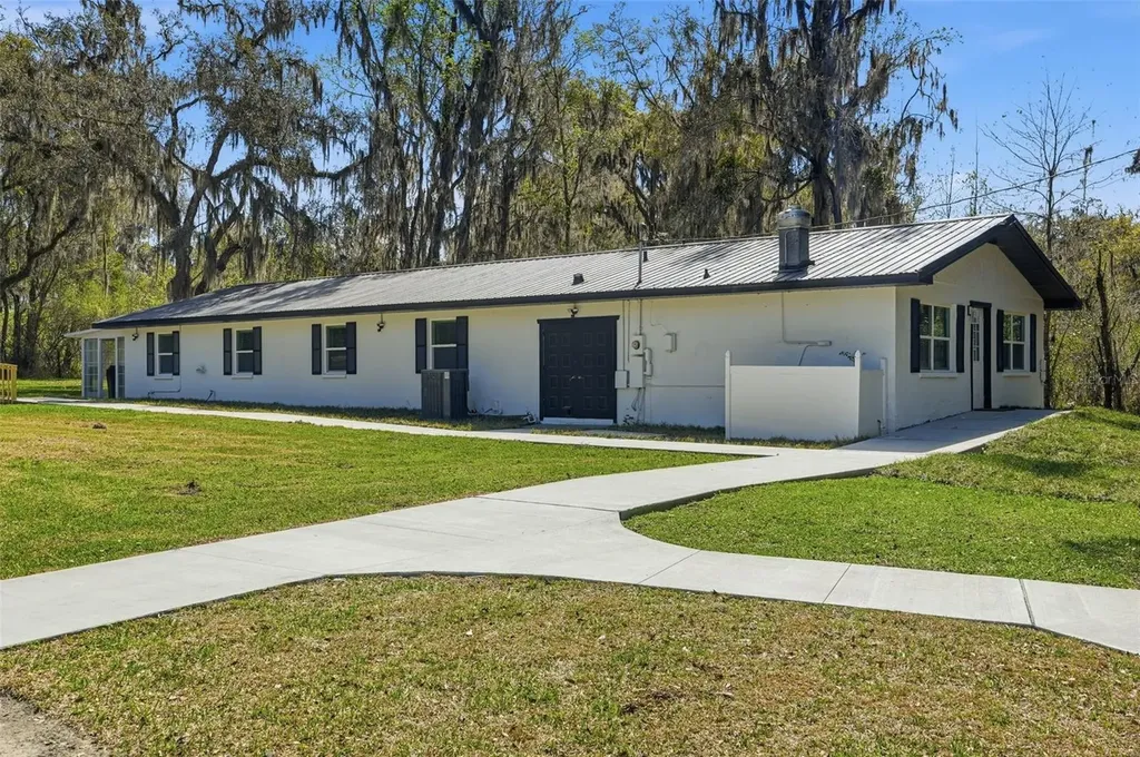 15458 Snow Memorial Highway Brooksville FL 34601