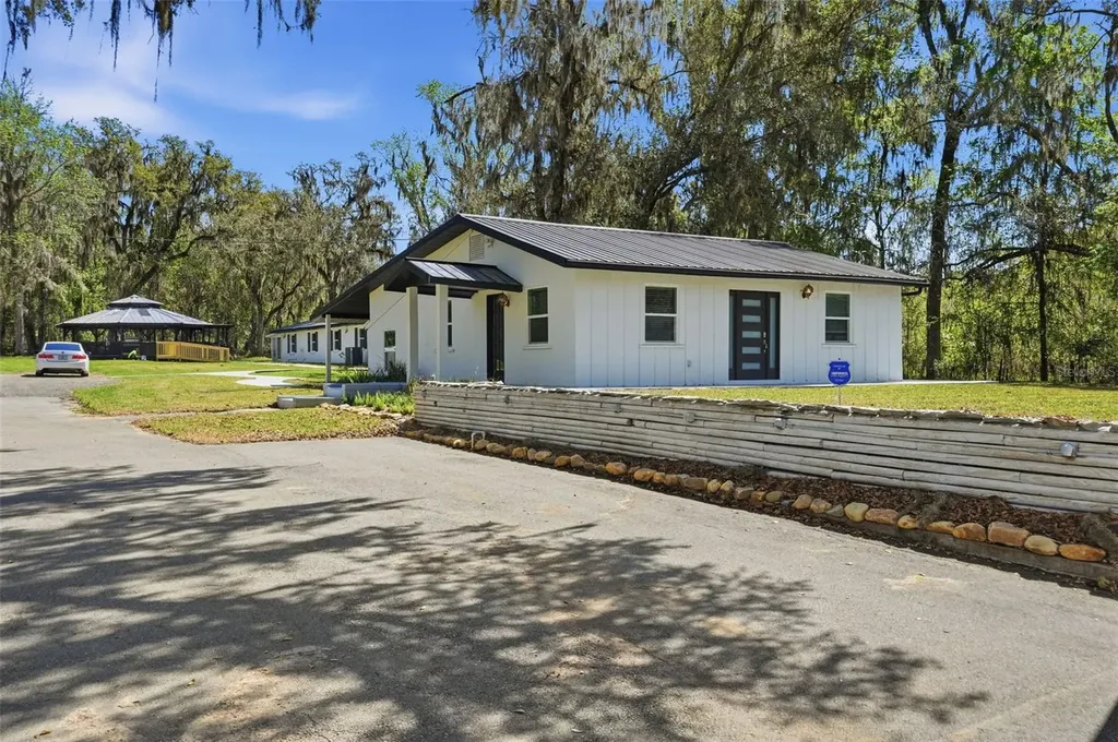 15458 Snow Memorial Highway Brooksville FL 34601