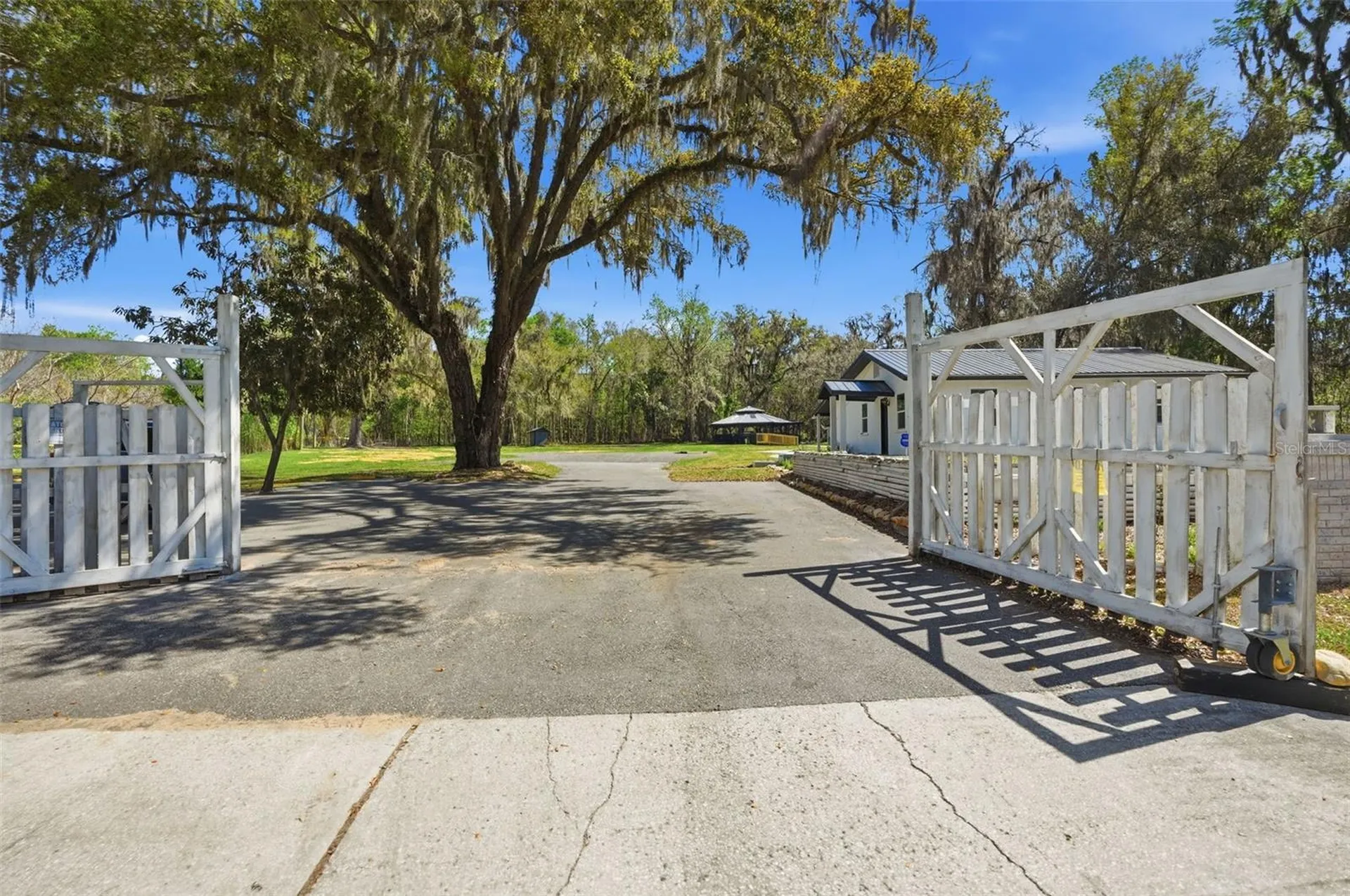 15458 Snow Memorial Highway Brooksville FL 34601