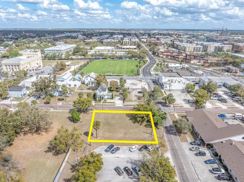 1802 N Mitchell Avenue Tampa FL 33602