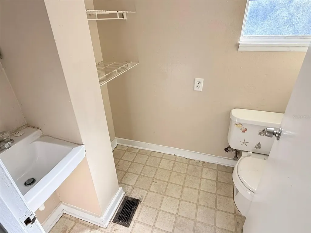 2609 4th Street S St Petersburg FL 33705