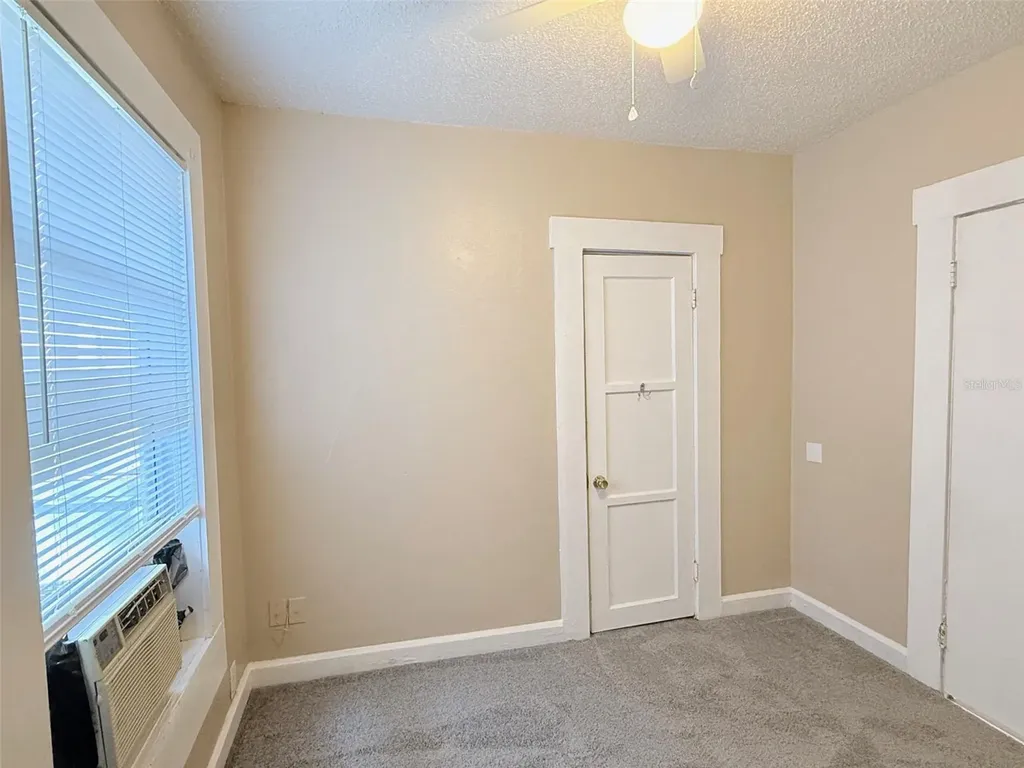 2609 4th Street S St Petersburg FL 33705