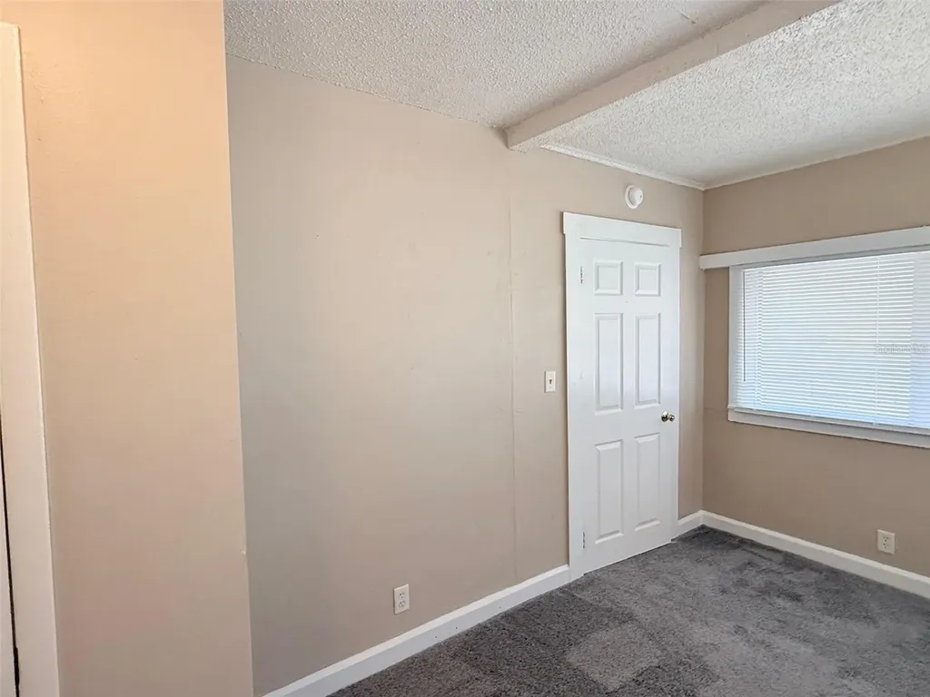 2609 4th Street S St Petersburg FL 33705