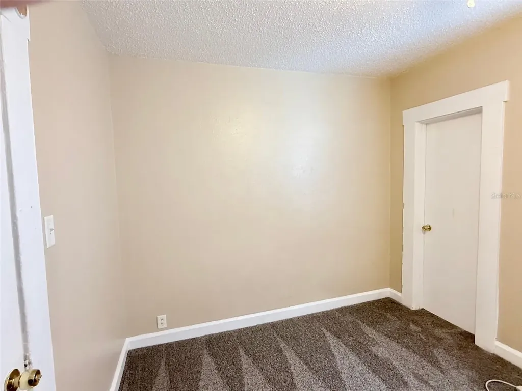 2609 4th Street S St Petersburg FL 33705