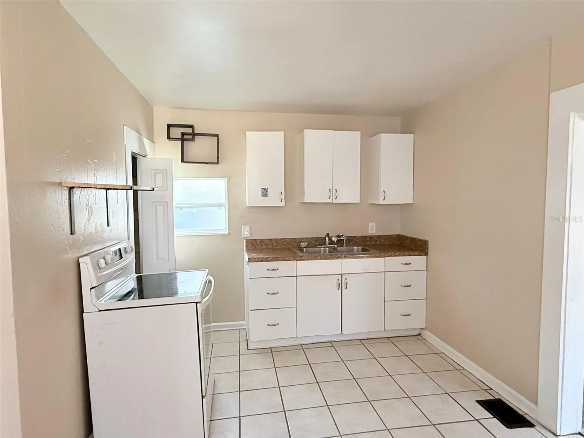 2609 4th Street S St Petersburg FL 33705