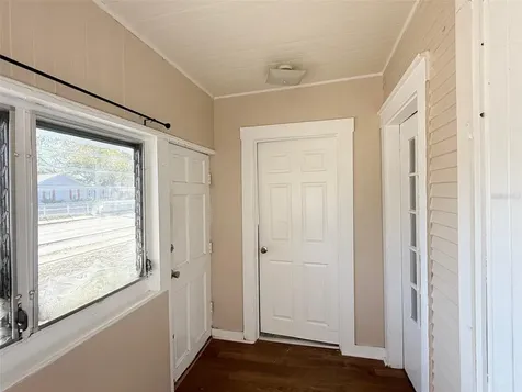 2609 4th Street S St Petersburg FL 33705