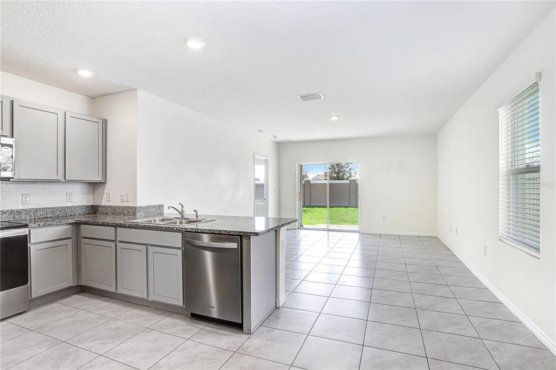 31210 Penny Surf Loop Wesley Chapel FL 33545