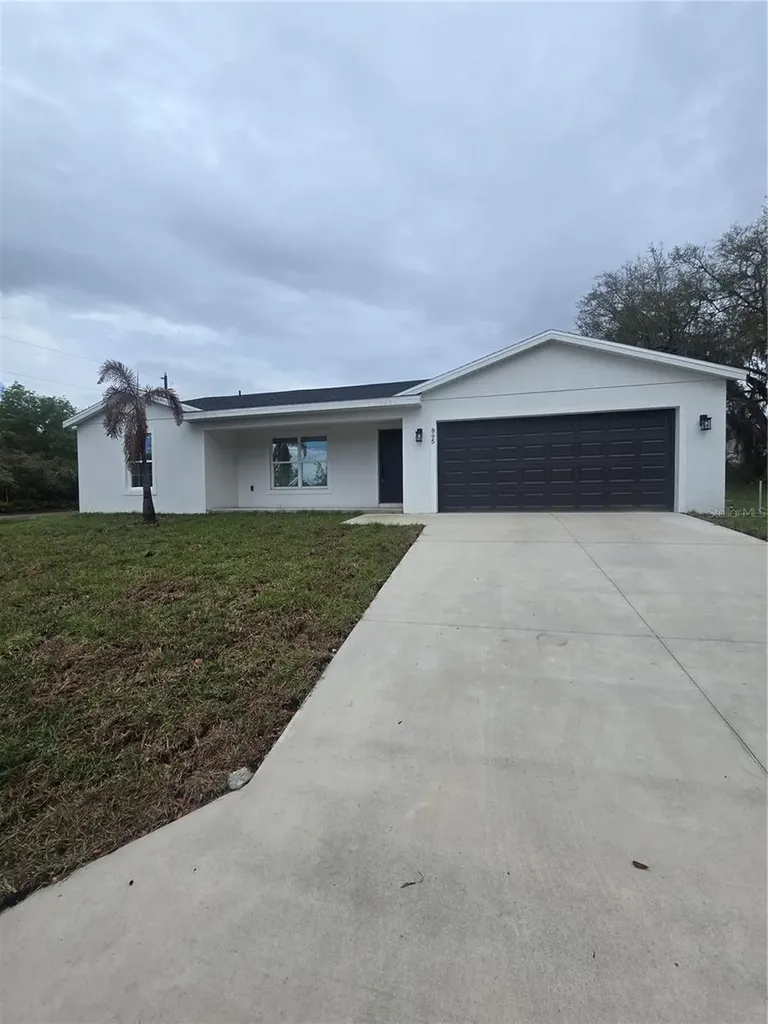 895 S Cedar Avenue Orange City FL 32763