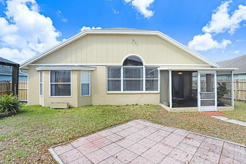 28912 Burke Mill Place Wesley Chapel FL 33545