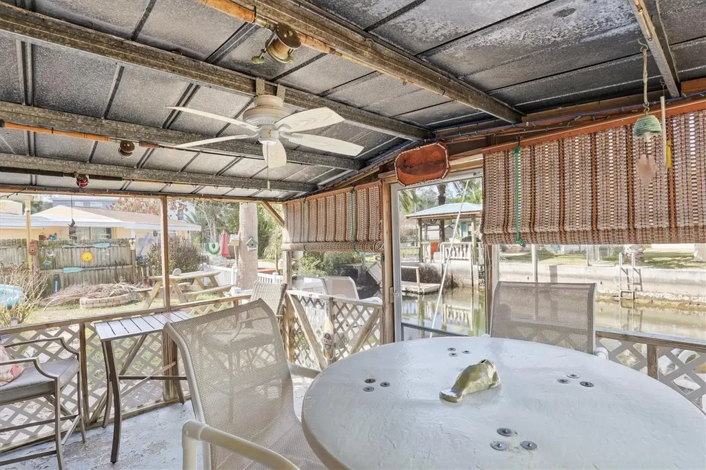 5527 Darlene Street Weeki Wachee FL 34607