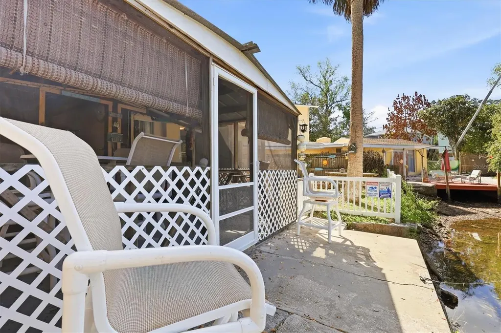5527 Darlene Street Weeki Wachee FL 34607