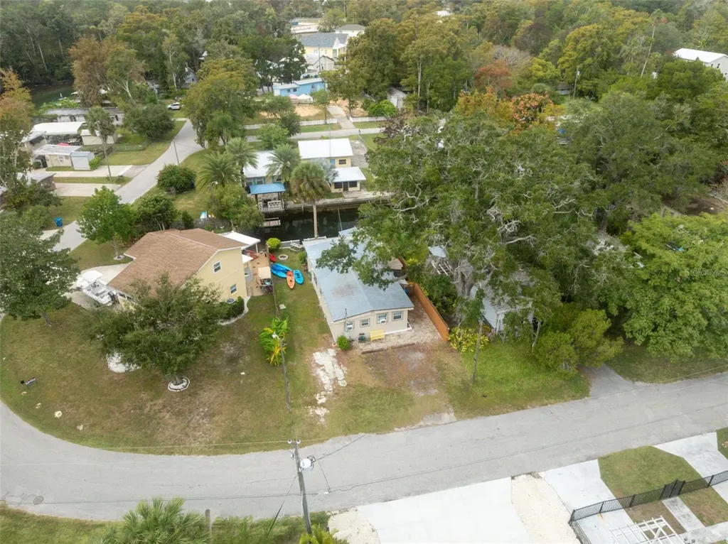 5527 Darlene Street Weeki Wachee FL 34607