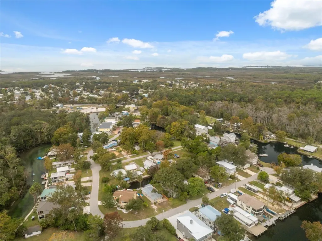 5527 Darlene Street Weeki Wachee FL 34607