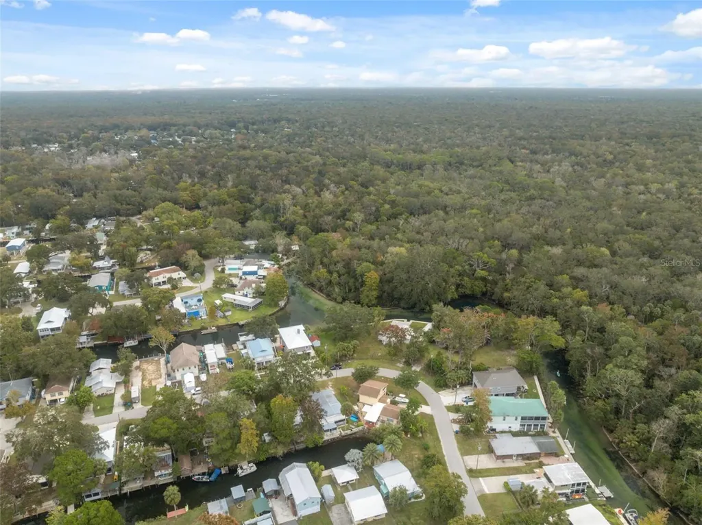5527 Darlene Street Weeki Wachee FL 34607