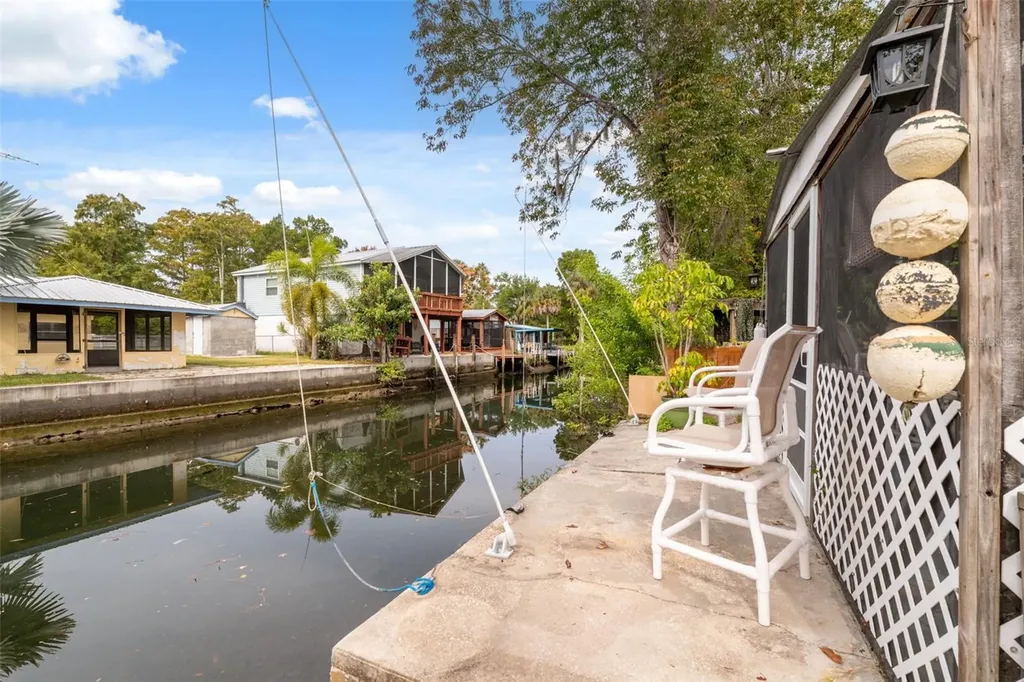 5527 Darlene Street Weeki Wachee FL 34607