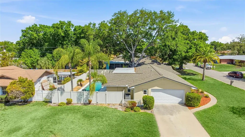 1908 49th Street W Bradenton FL 34209