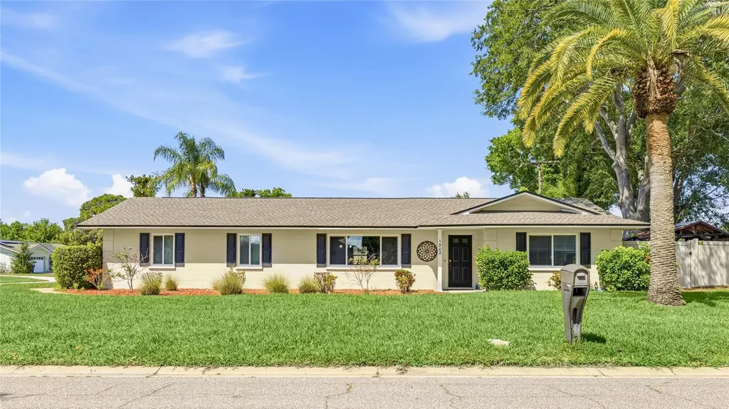 1908 49th Street W Bradenton FL 34209