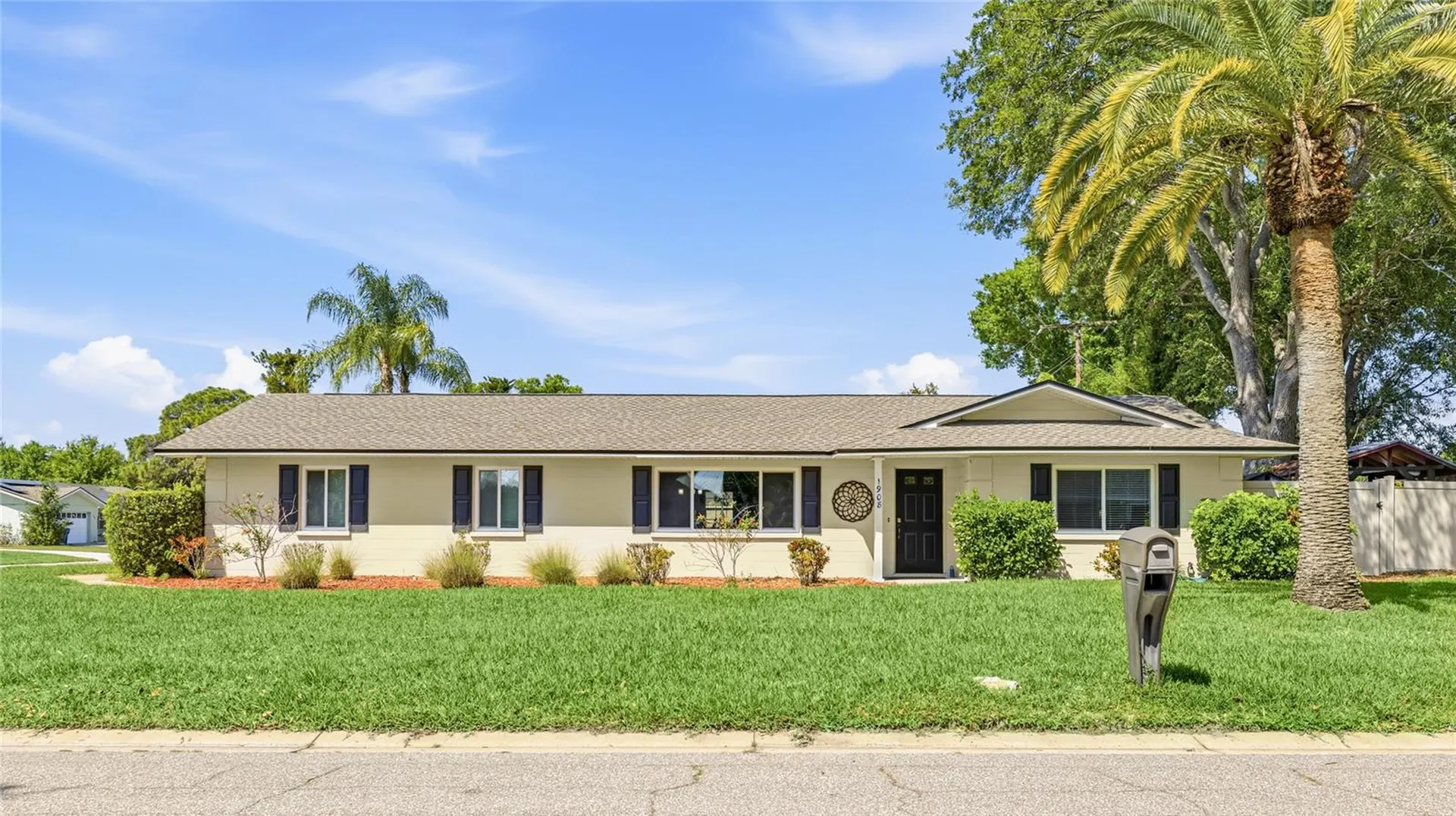 1908 49th Street W Bradenton FL 34209