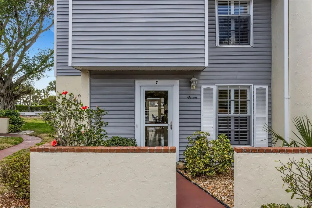 744 Cadiz Road Venice FL 34285