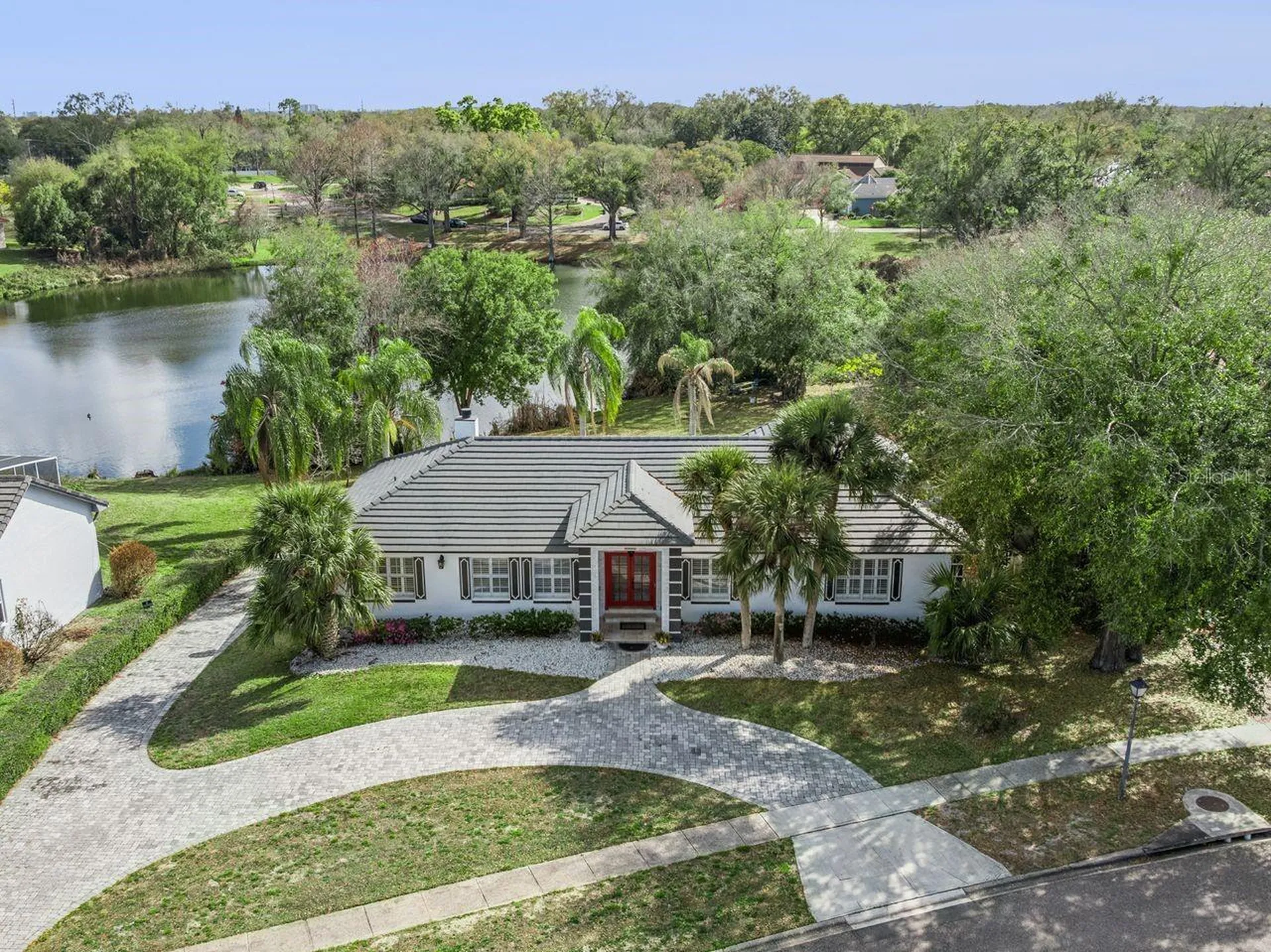 8612 Lost Cove Drive Orlando FL 32819