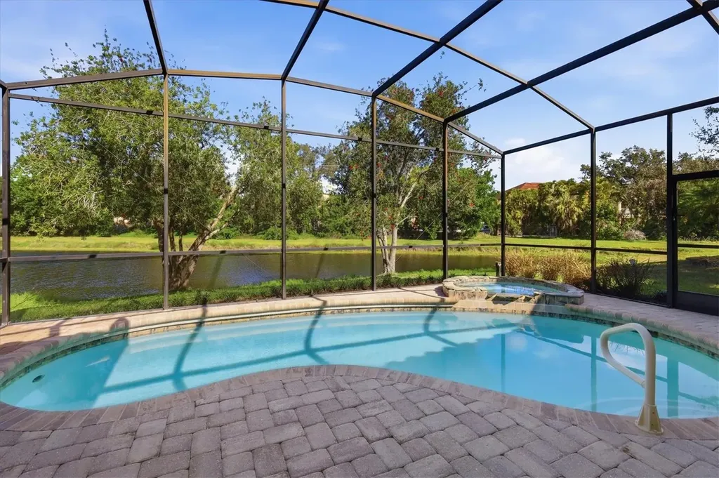 8876 Huntington Pointe Drive Sarasota FL 34238