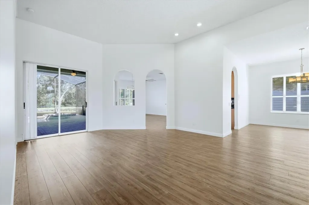 8876 Huntington Pointe Drive Sarasota FL 34238