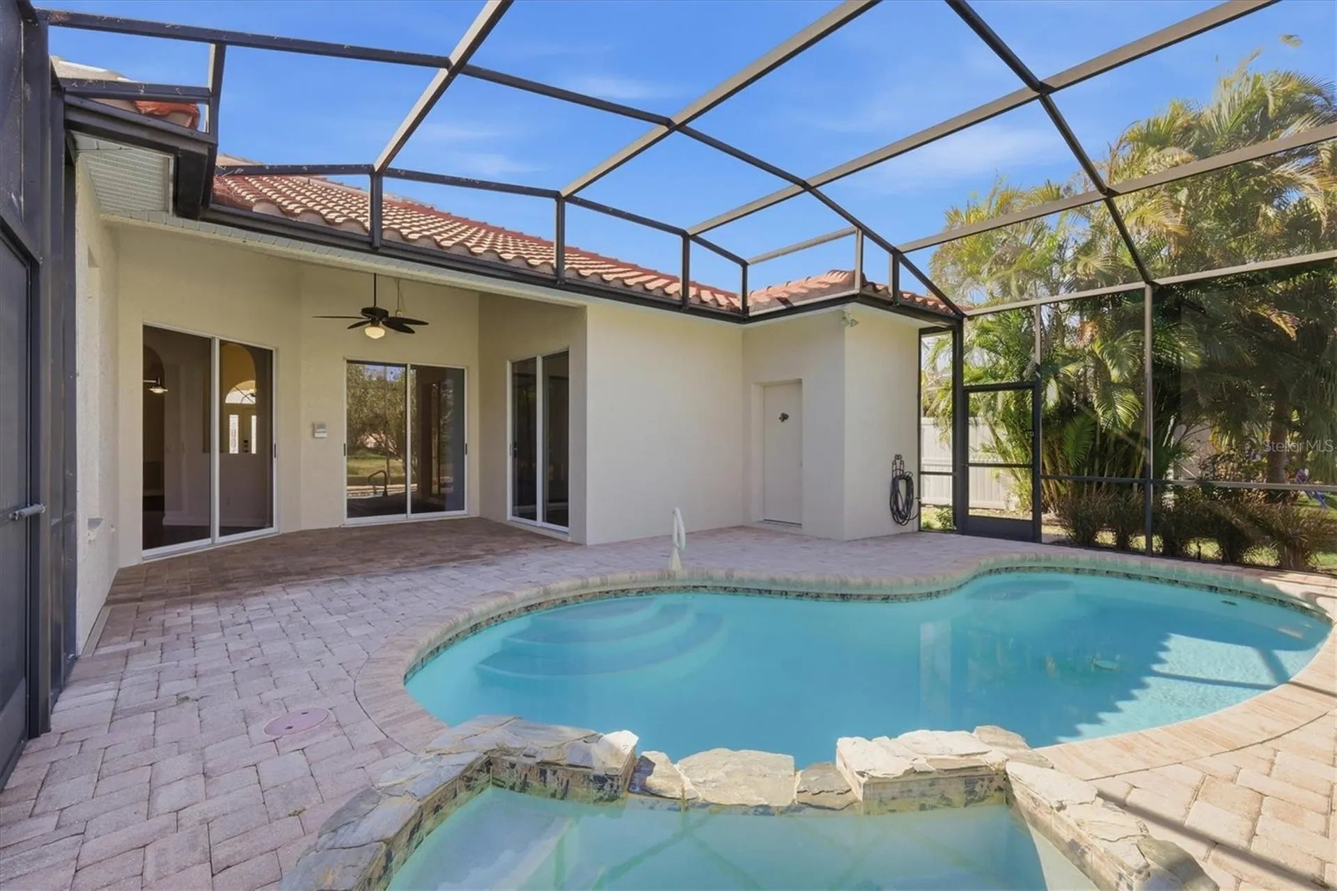 8876 Huntington Pointe Drive Sarasota FL 34238