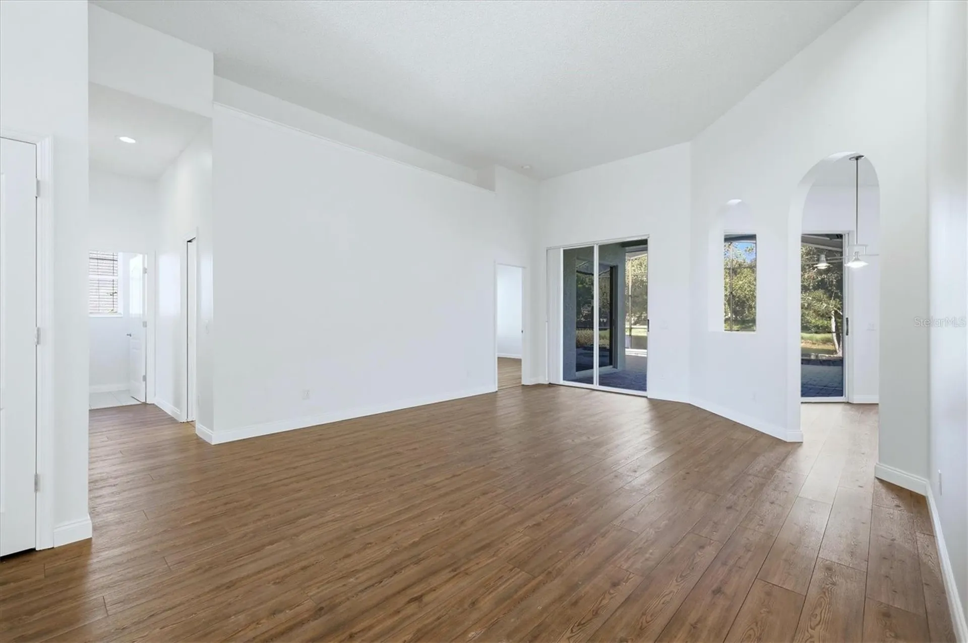8876 Huntington Pointe Drive Sarasota FL 34238