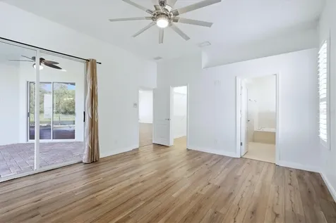 8876 Huntington Pointe Drive Sarasota FL 34238