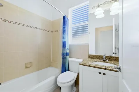 8876 Huntington Pointe Drive Sarasota FL 34238