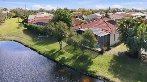 8876 Huntington Pointe Drive Sarasota FL 34238