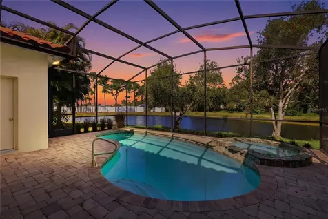 8876 Huntington Pointe Drive Sarasota FL 34238