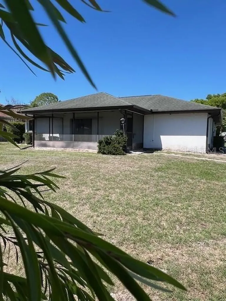 4381 Lubec Avenue North Port FL 34287